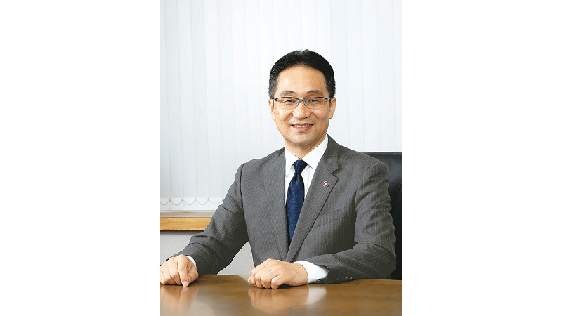 代表取締役社長 足立　道泰の写真